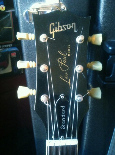 Gibson les paul standard truss rod cover deals