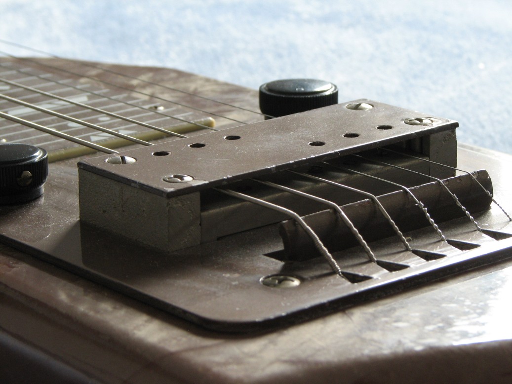1940s Supro Model 1400 Hawaiian Steel Guitar